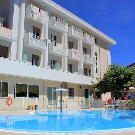 Hotel Bella Igea Беллария-Иджеа-Марина Экстерьер фото